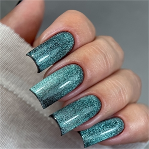 {{productViewItem.photos[photoViewList.activeNavIndex].Alt || productViewItem.photos[photoViewList.activeNavIndex].Description || 'LetsGlow Гель-лак Dark Shine Cat №06 8гр'}}